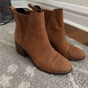 TOMS Camel Ankle Boots